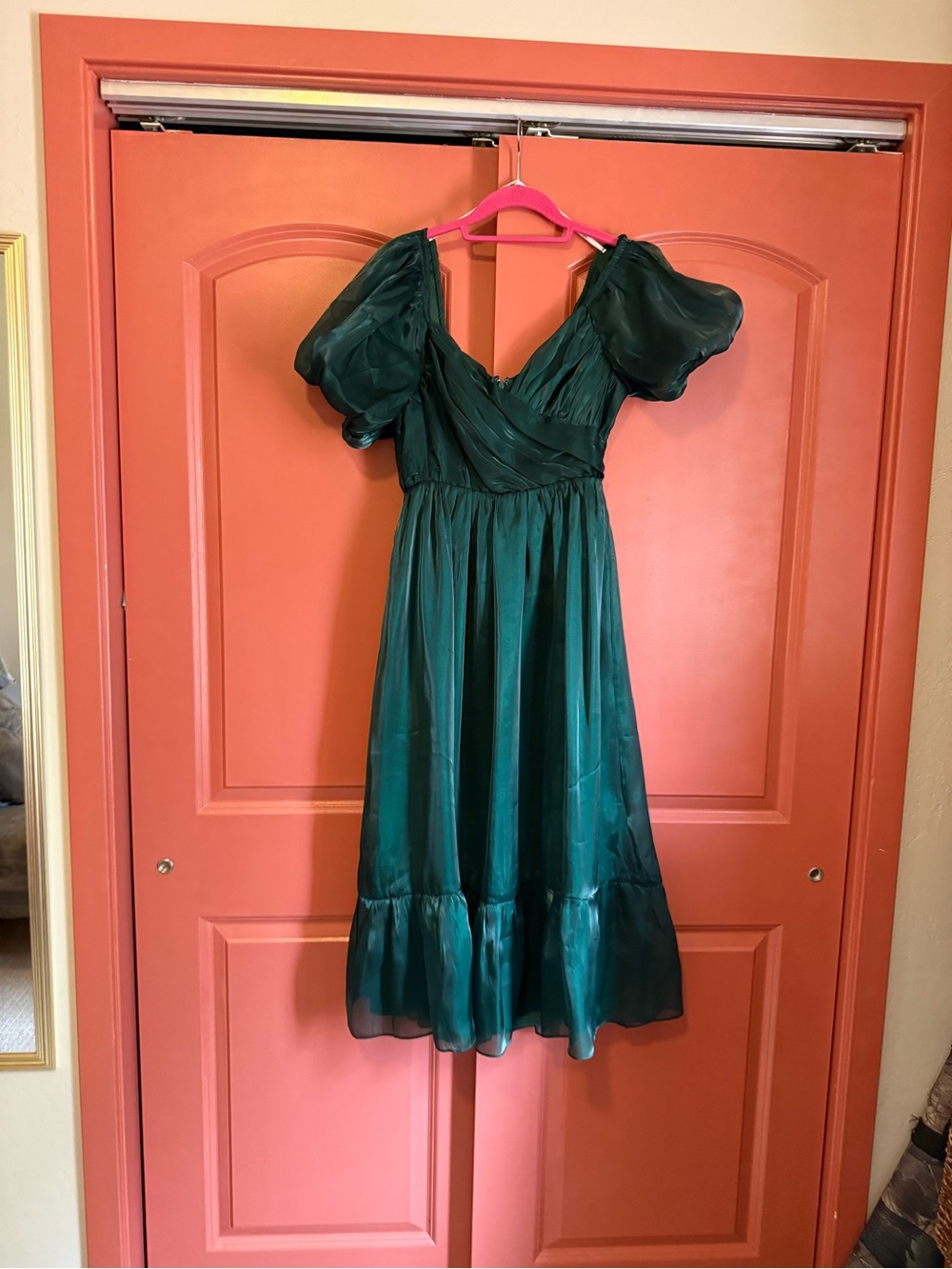 Lulu's Emerald Green Puff-Sleeve Midi Dress